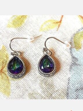 Mystic Topaz Purple Blue Green Rainbow Teardrop Pierced Silver Tone Earrings NEW